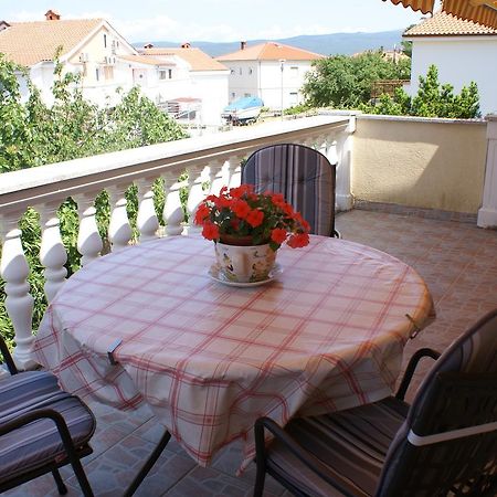 Apartments Nikola Krk Town Buitenkant foto